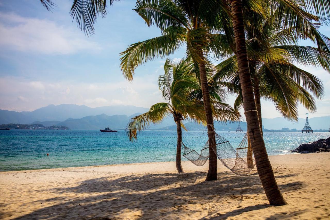 Vinpearl Luxury Nha Trang Hotel Exterior photo